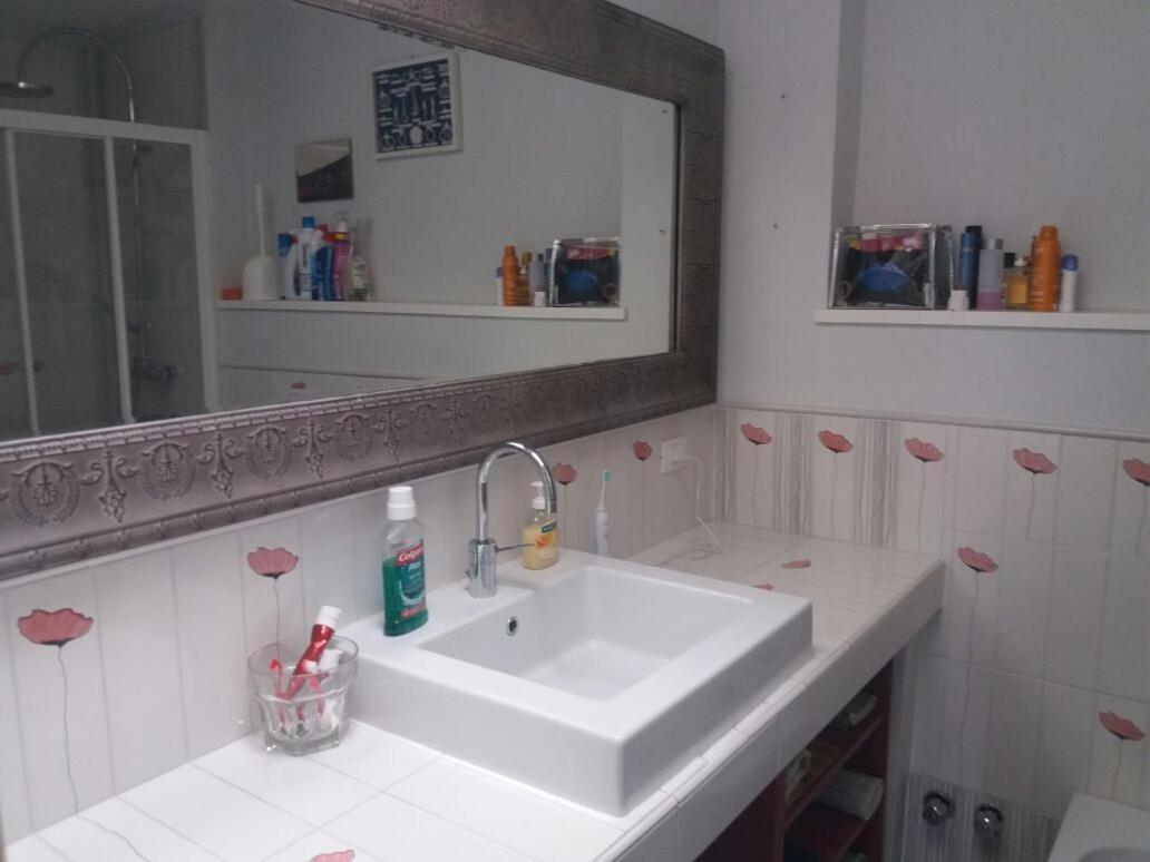 Relais Lola Apartment Bologna Luaran gambar